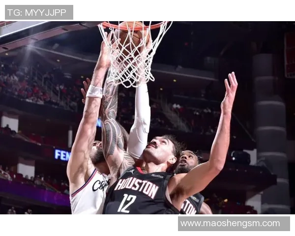 总算打出了一场像样的比赛，火箭内线老将能继续保持状态吗？